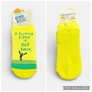 Blue Q Vibrant Yellow I F**king Love It Put Here Sneaker Socks
